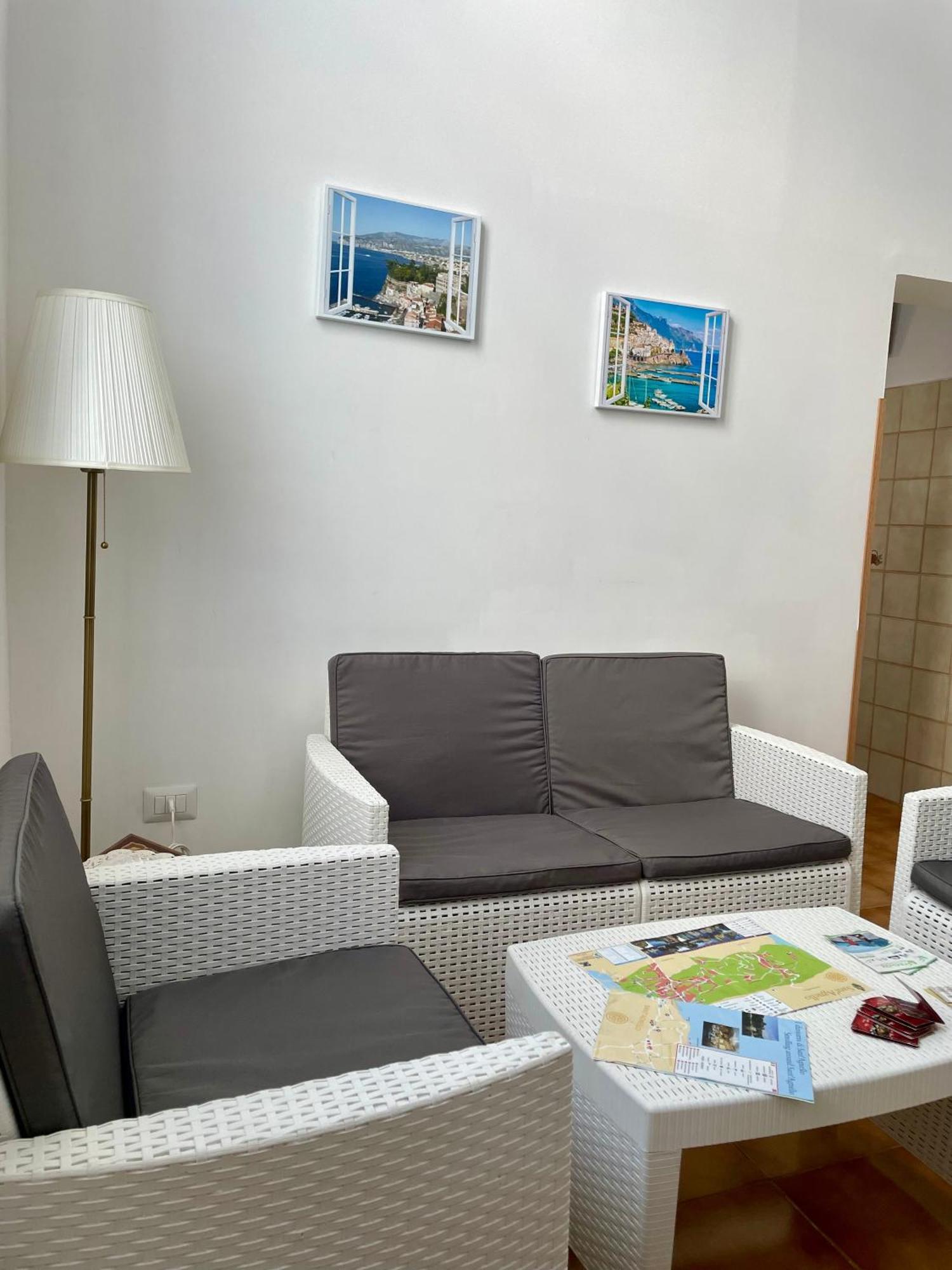 Mena Holiday House Villa ซานตาเญลโล ภายนอก รูปภาพ